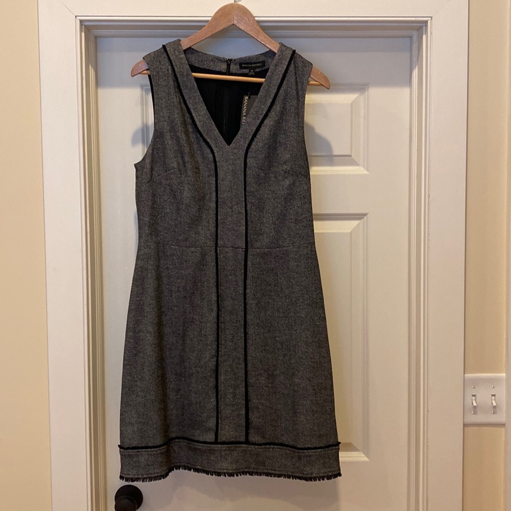 NWT Banana Republic Tweed sleeveless Dress